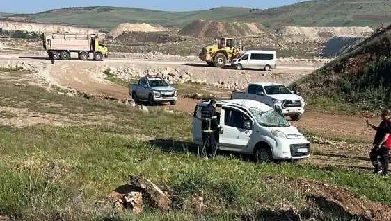 Mardin'de Feci Trafik Kazası: Dört Kişi Yaralandı