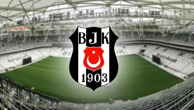 Beşiktaş Kulübü 122. Yaşında: Türkiye Futbol Tarihinin Namağlup Şampiyonu!