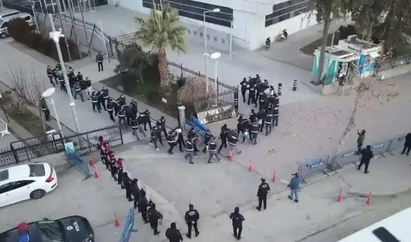 Adıyaman'daki Devrim Niteliğindeki Operasyon: 21 Gözaltı, 14 Tutuklama!