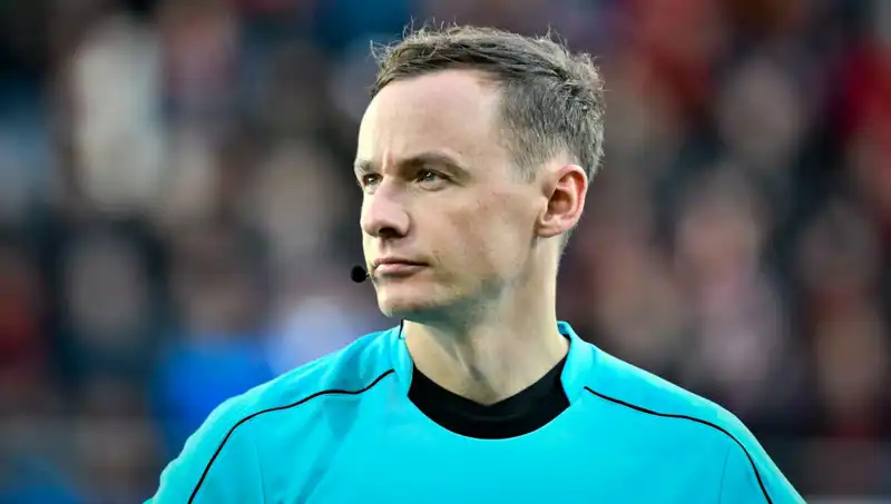 Fenerbahçe ile Samsunspor'un Maçında Yabancı VAR Raczkowski Göreve Başlıyor