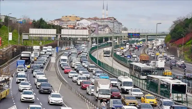 Trafikte Dikkat! Yeni Cezalar Genel Kurul'da Kabul Edildi