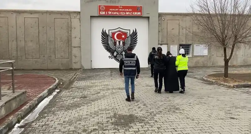 43 Yıl Hapis Cezası Bulunan Yabancı Şüpheli Yakalandı!