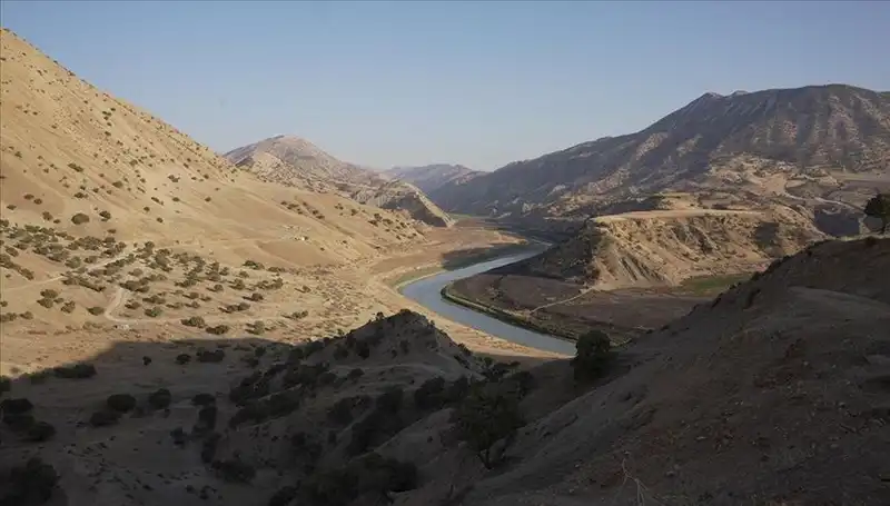 Tahran'da Su Krizi: Kentte Tüketim Oranı Yüzde 20 Düşürülmeli