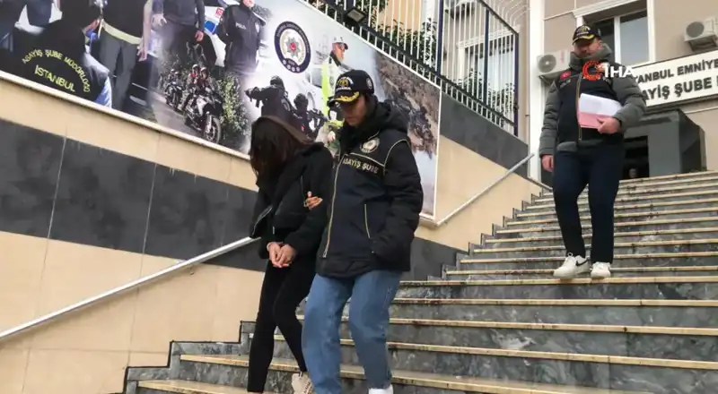 Hırsızlıkta Çocuğunu Kullanan Anne, Suç Kaydıyla Gündeme Geldi!