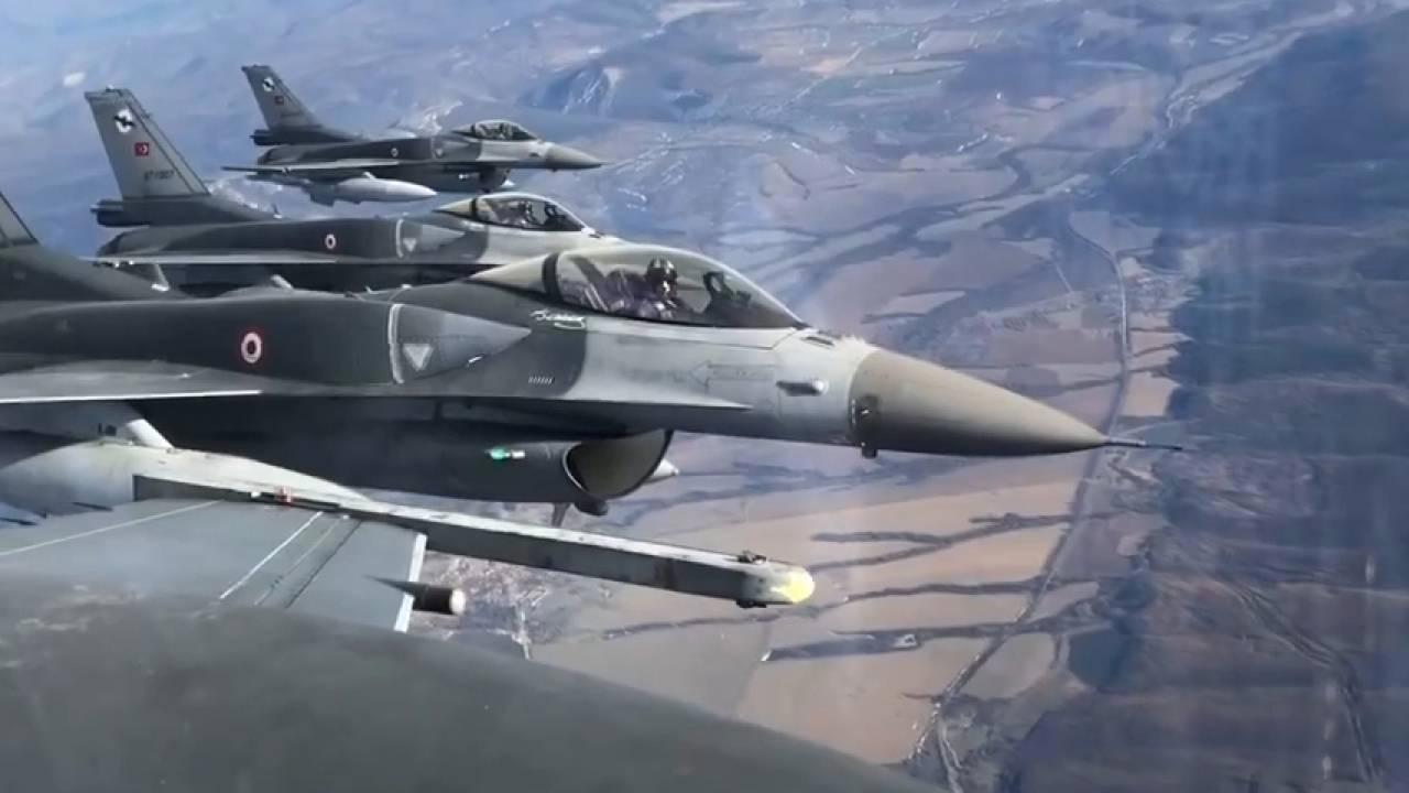 Zap'ta TSK tarafından gerçekleştirilen hava harekatında 11 terörist etkisiz hale getirildi.