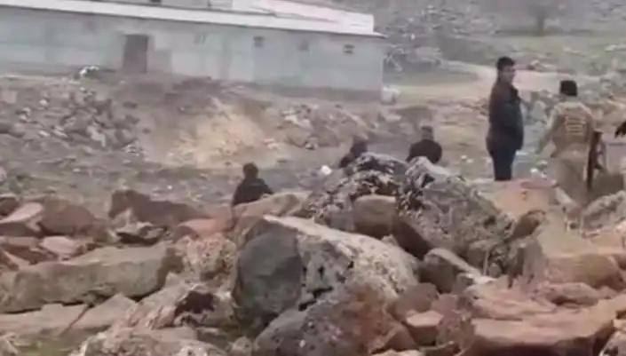 Diyarbakır’da Meydana Gelen Taşlı ve Silahlı Kavga: 3 Ölü, Çok Sayıda Yaralı