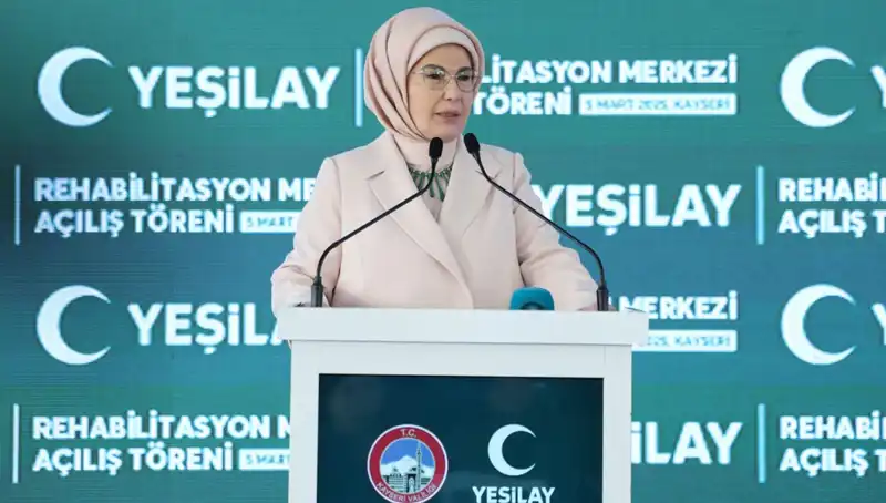 Emine Erdoğan: Bağımlılıkla Mücadelede Toplumun Rolü Büyük!