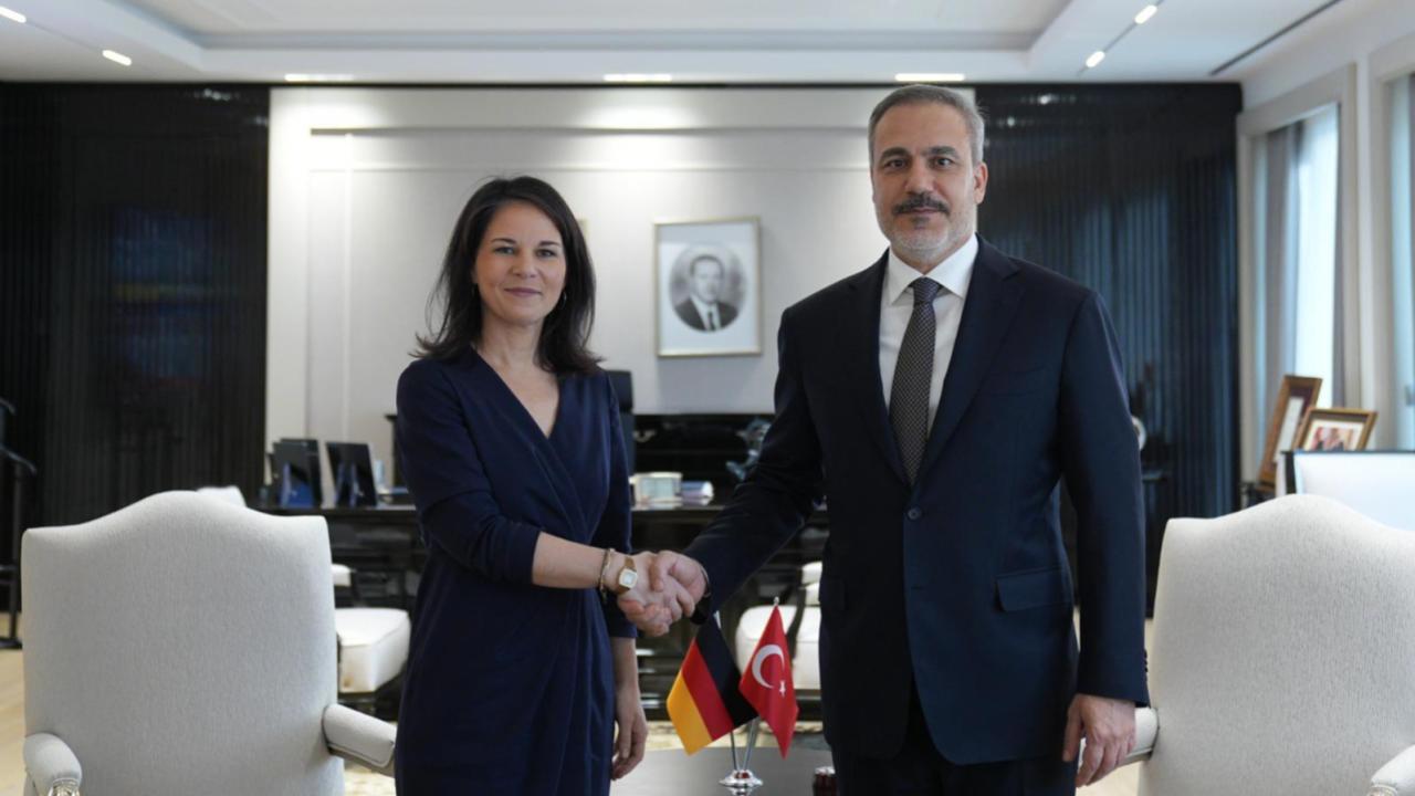 İçişleri Bakanı Fidan, Almanya İçişleri Bakanı Baerbock ile Görüştü
