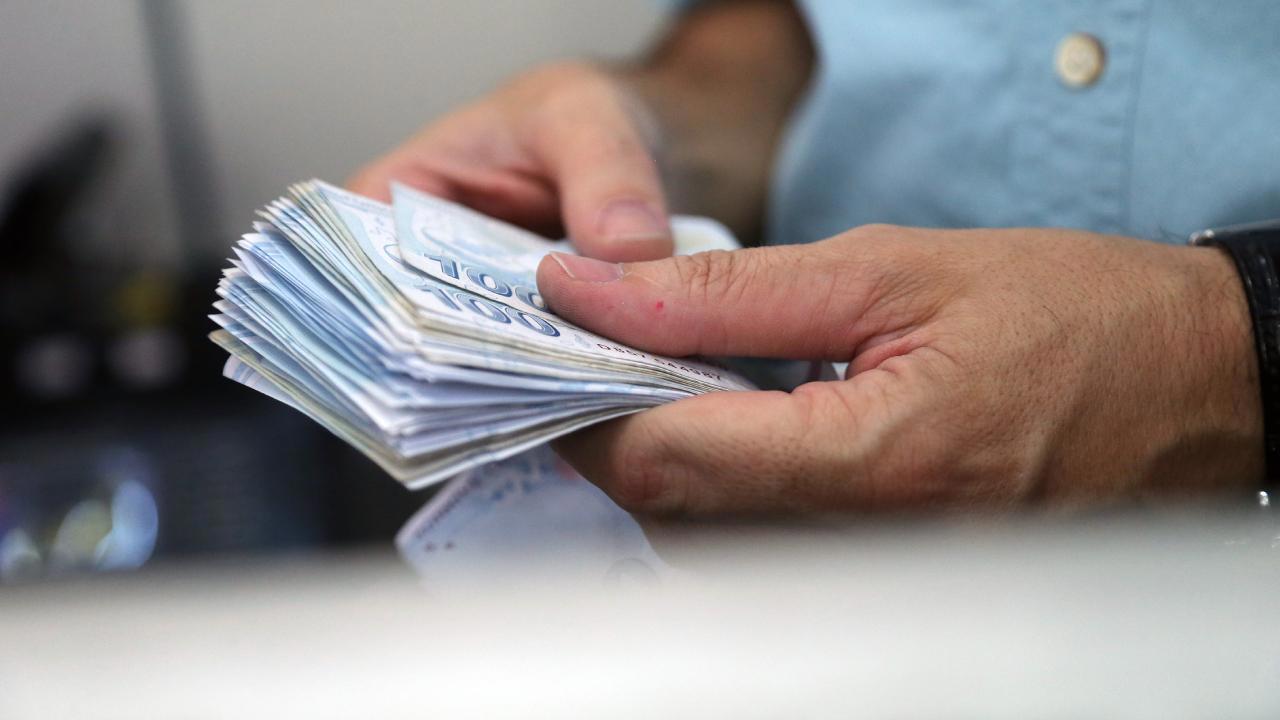 Emekli Aylığı 14 Bin 469 Liraya Yükseltildi