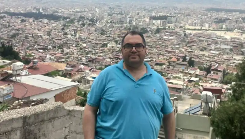 Fıtık Ağrısından Kurtulmak İçin Diyete Başladı: 8 Ayda 45 Kilo Verdi!