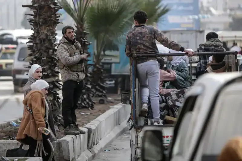 Halep’te Suriye Ordusu’ndan SDG’ye Hızla Gelişen Operasyon