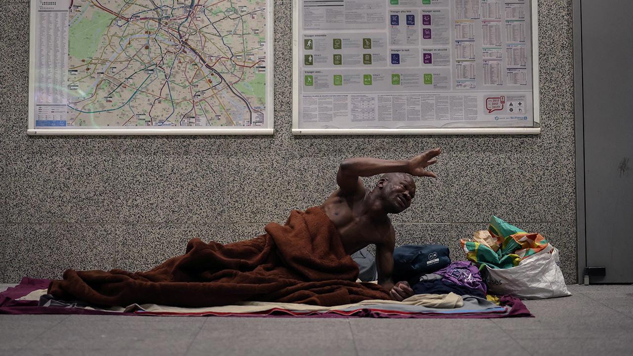 Avrupa'da Evsizlik Sorunu Kontrolden Çıkıyor