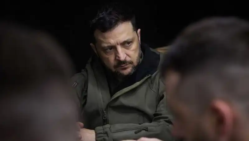 Ukrayna Lideri Zelenski: Rusya Kuzey Kore Üretimi Füze Kullanıyor!
