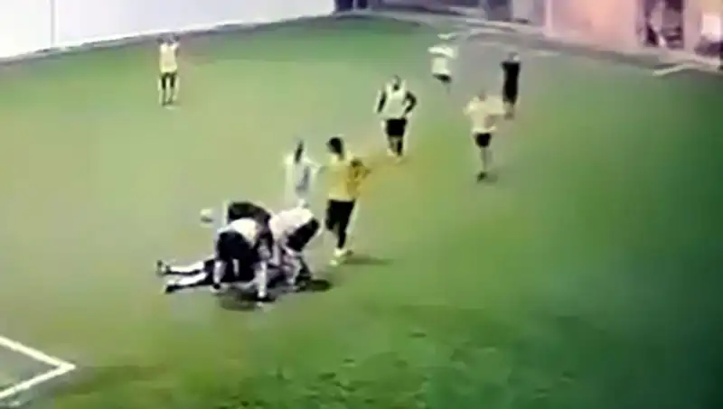 Adana'da Halı Sahada Yaşamını Yitiren 3 Çocuk Babası Şok Etti