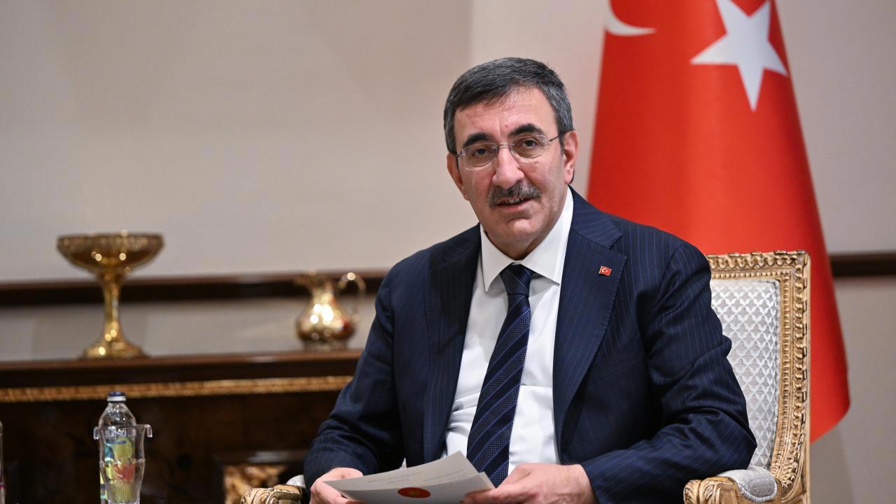 Cumhurbaşkanı Yardımcısı Yılmaz, Genç Çiftlere Maddi Destekler Sağlayacak