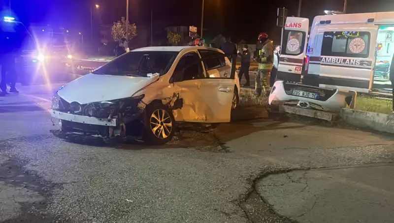 Pikap ile Otomobil Çarpıştı: Korkutan Kaza ve Sonrası