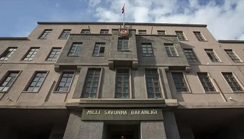 Yunan Askerlerinin Hakaretine TSK'dan Sert Tepki: "Bu Davranışlar Göremezsiniz!"