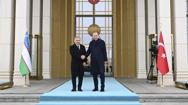 Özbekistan Cumhurbaşkanı Mirziyoyev, Erdoğan ile Tarihi Ankara Ziyareti Gerçekleştirdi