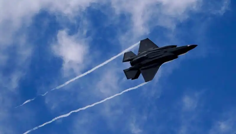 Atina'da Türkiye Korkusu: ABD'nin F-35 Sinyalleri Ne Anlama Geliyor?