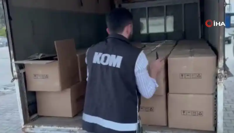 Portakal Çiçeği Karnavalı'na Sızmaya Çalışanlar Polis Tarafından Yakalandı