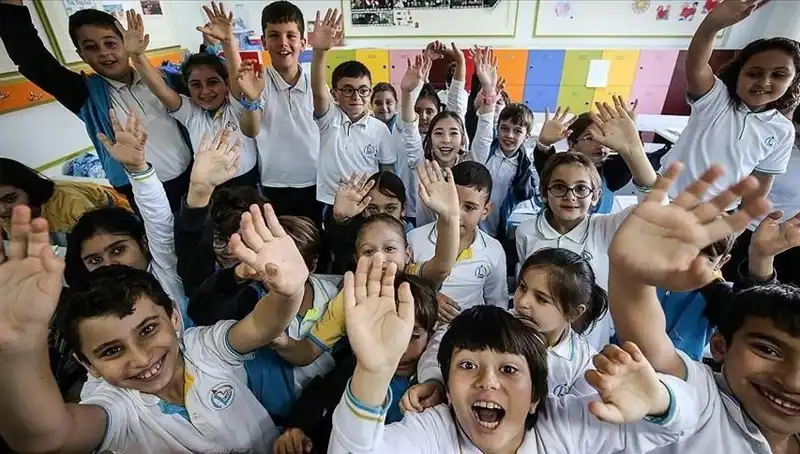 9 Günlük Bayram Tatili Sonrası Okullarda Yeniden Zil Çalacak!